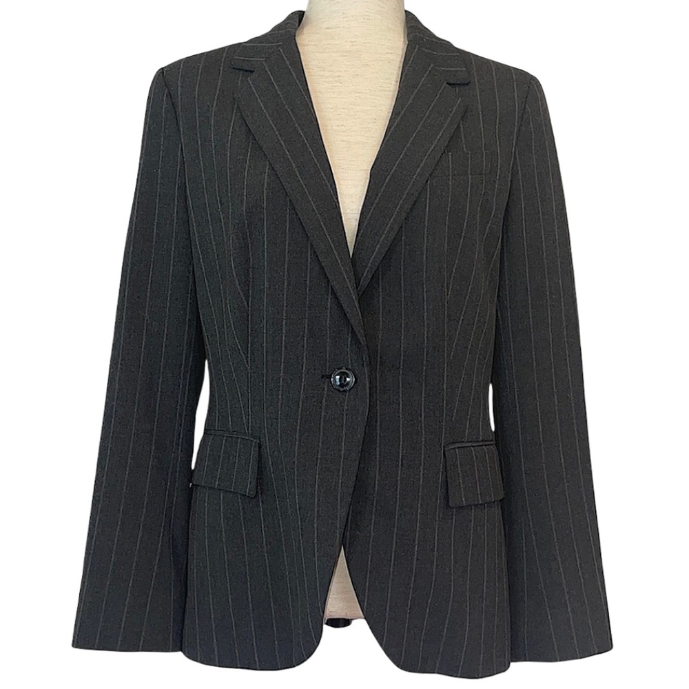 Zara Basic Grey Striped blazer jacket business casual XL on tag Fitted so fits L